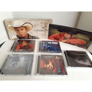 Garth Brooks - The Ultimate CD Collection 10 Discs Box and a 22 Page Booklet, Ex